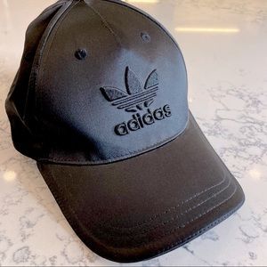 Adidas black satin ball cap